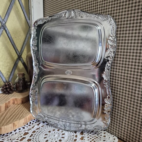 Vintage Silver Toned Serving Tray with Folding Handles Made in Hong Kong - Picture 5 of 8